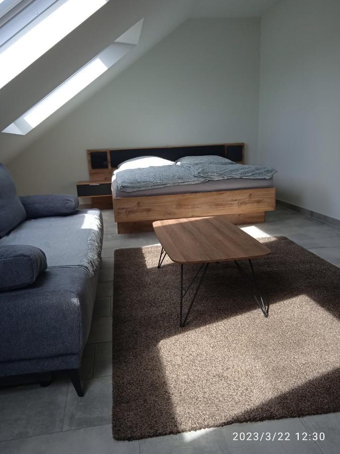 Zimmer Frei 3 Wiesbaden Exteriör bild
