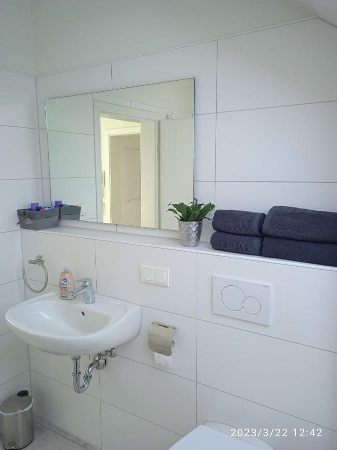 Zimmer Frei 3 Wiesbaden Exteriör bild