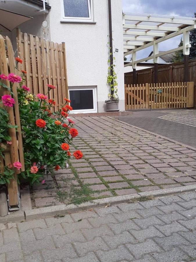 Zimmer Frei 3 Wiesbaden Exteriör bild